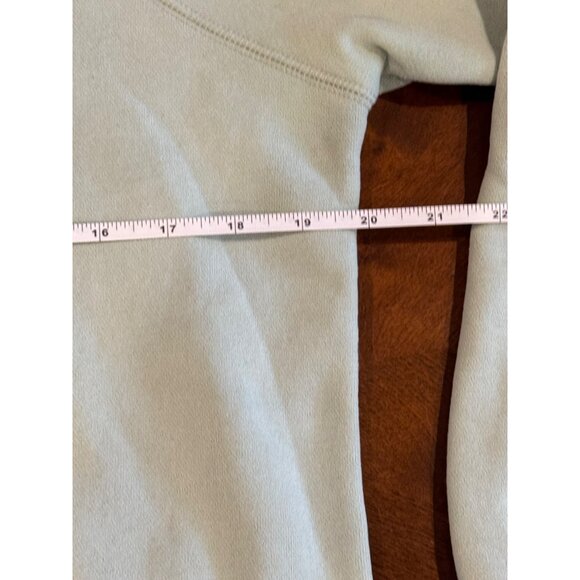 The Black Dog Women’s Sweatshirt M Mint Green Crewneck Dog Graphic - Picture 8 of 8